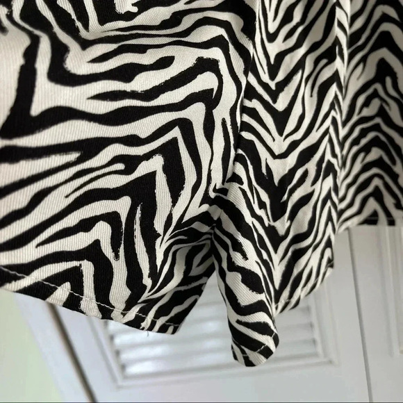 Epic Threads Zebra Romper Girls Medium Nwt Black Ivory - Picture 6 of 16